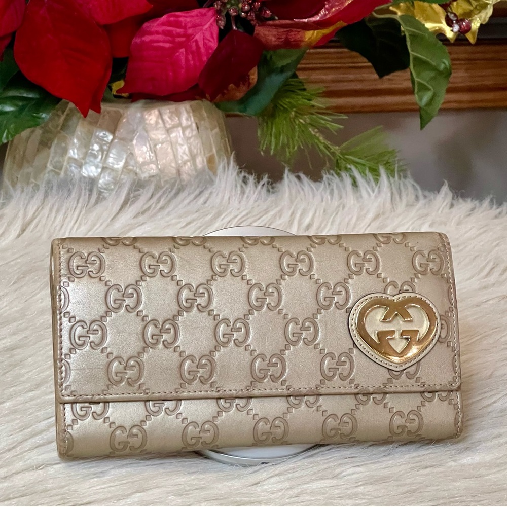 Authentic GUCCI Monogram GG wallet without the off brand chain. - Picture 11 of 16